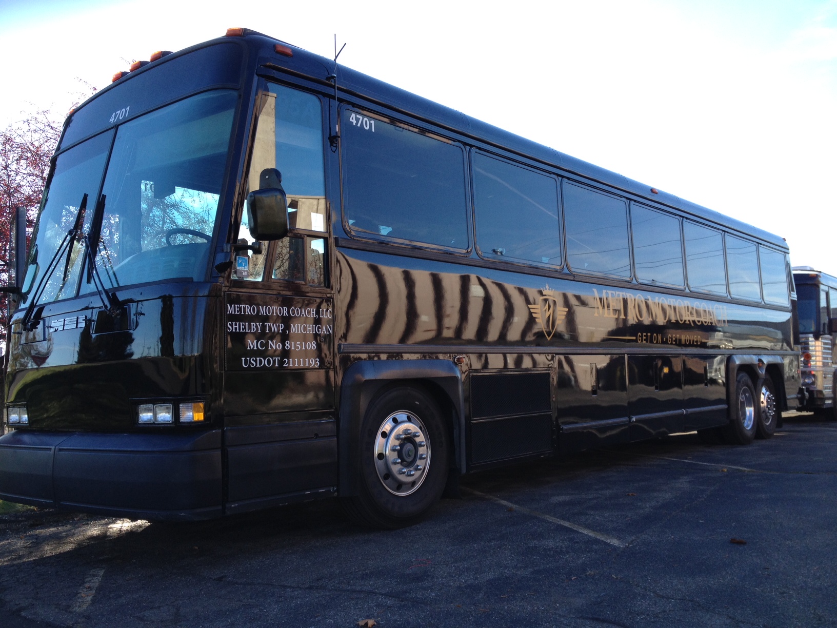 How Motor Coach Rental Enhances Comfort on Long-Distance Trips